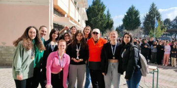 1ο ΓΕΛ Πτολεμαΐδας: Πρωταθλήτριες Δυτικής Μακεδονίας οι μαθήτριες της ομάδας μπάσκετ του σχολείου