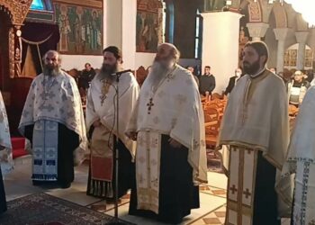 Τελέστηκε ο Κατανυκτικός Εσπερινός της Α’ Κυριακής των Νηστειών στον Μητροπολιτικό Ιερό Ναό Αγίας Τριάδος Πτολεμαϊδας (ρεπορτάζ της Κούλας Πουλασιχίδου )