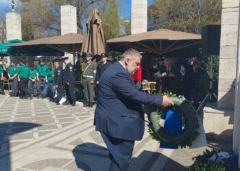 Πτολεμαΐδα: Εορτασμός 25ης Μαρτίου- Η κατάθεση στεφάνων (φώτο-βίντεο)