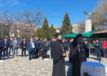 Εθνική Επέτειος 25ης Μαρτίου: Η Επιμνημόσυνη δέηση και ο πανηγυρικός της ημέρας στην κεντρική πλατεία  Πτολεμαΐδας (φώτο-βίντεο)
