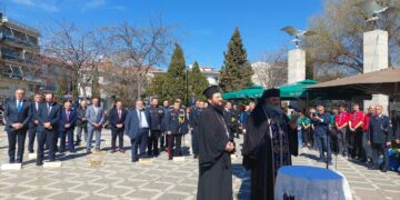 Εθνική Επέτειος 25ης Μαρτίου: Η Επιμνημόσυνη δέηση και ο πανηγυρικός της ημέρας στην κεντρική πλατεία  Πτολεμαΐδας (φώτο-βίντεο)