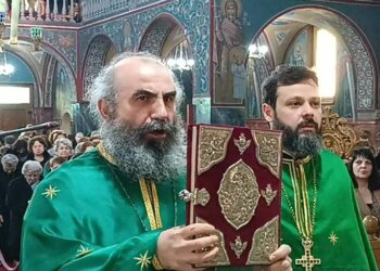 Κυριακή της Σταυροπροσκυνήσεως στον Ιερό Ναό Αγίας Σκέπης Πτολεμαΐδας ( της Κούλας Πουλασιχίδου )