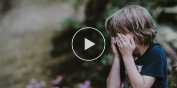 6 απόπειρες αρπαγής παιδιών: Γλίτωσε μαθήτρια στη Χαλκίδα με τη βοήθεια γονέων και περαστικών - Σε πανικό η Εύβοια