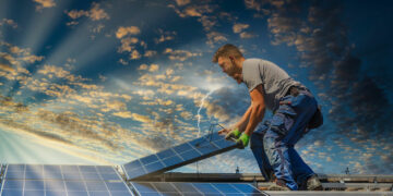 ΑΝΚΟ: Προδημοσίευση οδηγού του προγράμματος “Φωτοβολταϊκά στη Στέγη”