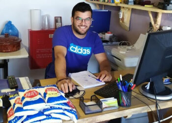 Απόφοιτοι χωρίς δικαιώματα: «Πήγα να αναβαθμίσω το πτυχίο μου και τα έχασα όλα», λέει ο Καστοριανός Χρήστος Δημητριάδης