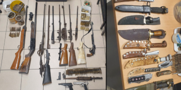 Έδεσσα: Μετέτρεψαν τα σπίτια τους σε οπλοστάσια – Είχαν χειροβομβίδες, όπλα και ρόπαλα νουντσάκο (φωτο)