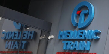 Τι αναφέρει η Hellenic Train για το σιδηροδρομικό δυστύχημα στα Τέμπη