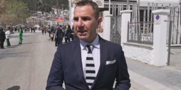 Καστοριά: Καθυστέρησε η παρέλαση γιατί στείλανε την Επιθεώρηση Εργασίας στη Φιλαρμονική! Οργή δημάρχου για την ανώνυμη καταγγελία-video