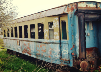 Μαμά, μπαμπά το υπόσχομαι…Θα στείλω όταν φτάσω -Της Καστοριανής συγγραφέα Ηλιάνας Κλειτσογιάννη