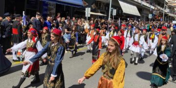 Κοζάνη: Δείτε πολλά φωτογραφικά στιγμιότυπα από την παρέλαση για την Εθνική Επέτειο της 25ης Μαρτίου