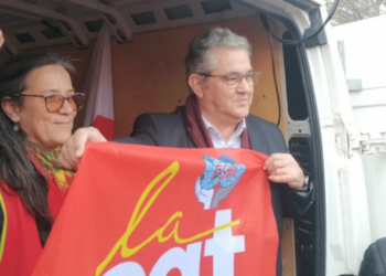 «Πάρτι» για τα γαλλικά του Κουτσούμπα - Έστειλε στο χρονοντούλαπο της ιστορίας το «ζαμέ Κορωπί»