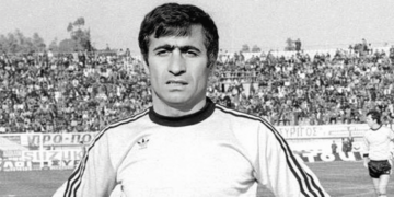 Πέθανε ο σπουδαίος Μίμης Παπαϊωάννου - Θλίψη στον αθλητικό κόσμο