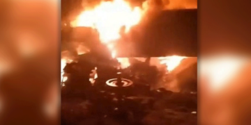 Σύγκρουση τρένων στα Τέμπη: «Έχει πέσει το ένα τρένο στο άλλο» - Νέο βίντεο από τα πρώτα λεπτά της τραγωδίας