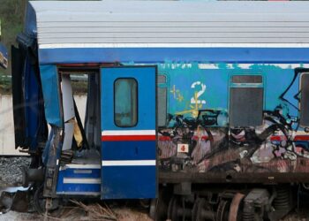 ΤΕΜΠΗ: «Πόσο να καθίσω; Αυτόν θα φυλάω;»: Αποκαλύψεις από νέα κατάθεση -Διόρθωσαν με μπλάνκο τις ώρες στο βιβλίο παραλαβής;