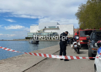Θεσσαλονίκη: Αυτοκτόνησε πέφτοντας με το αυτοκίνητό του στον Θερμαϊκό - Συγκλονιστική μαρτυρία : “Τώρα θα δεις”