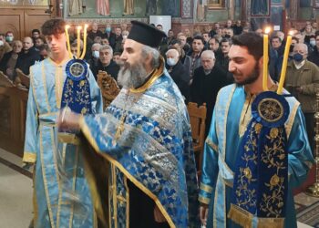 Με “εικόνα ” από την προ κορωνοϊού εποχή , οι πρώτοι ΧΑΙΡΕΤΙΣΜΟΙ  της ΠΑΝΑΓΙΑΣ , στον Ιερό Ναό Αγίας Σκέπης Πτολεμαΐδας! (της Κούλας Πουλασιχίδου)