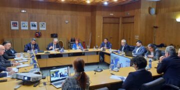 Η σύσκεψη στο Υπουργείο Μεταφορών για τη Γέφυρα Σερβίων