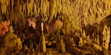 Καστοριά: Το σπήλαιο του Δράκου ένα από τα πιο εντυπωσιακά των Βαλκανίων
