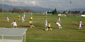 ΕΠΣ Κοζάνης: Εύκολη επικράτηση του ΠΑΟ Κοίλων επί της ΑΕ Κοζάνης (βίντεο)