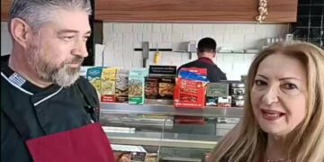 Αρχίζει να ζεσταίνεται σιγά – σιγά η Πασχαλινή αγορά της Πτολεμαΐδα. Αισιόδοξος για την αύξηση της κίνησης στα Κρεοπωλεία , δηλώνει ο Βαγγέλης Κοντάκας ! (της Κούλας Πουλασιχίδου)