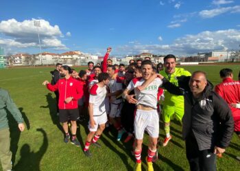 Η Κοζάνη πρωταθλήτρια- Έξαλλα πανηγύρια από παίκτες και τεχνικό τιμ(VIDEO- ΦΩΤΟ)