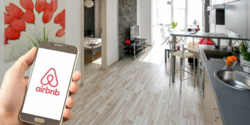 Airbnb: «Ξέχασαν» να δηλώσουν 102 εκατ. ευρώ οι ιδιοκτήτες