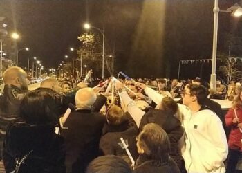 Η ακολουθία της Αναστάσεως στον Ιερό Ναό Αγίας Σκέπης (φωτογραφίες-βίντεο)