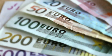 Ανοίγει η πλατφόρμα για τις 72 έως 120 δόσεις: Οι προϋποθέσεις και η διορία για την ρύθμιση οφειλών στον ΕΦΚΑ