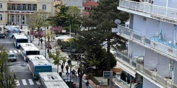 Απεργία των αστικών στην Κοζάνη- Πορεία στους δρόμους με τα λεωφορεία(video)