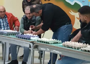 Ξεχώρισαν οι αυγομαχίες από τον σύλλογο Αγίου Δημητρίου Ρυακίου Κοζάνης – Μικροί και μεγάλοι αυγομάχοι!