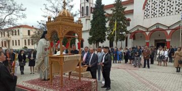 Φωτογραφίες από τη Δεύτερη Ανάσταση στον Ιερό Ναό των Αγίων Κωνσταντίνου και Ελένης Αμυνταίου