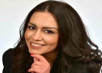 Η δήλωση της Έφης Μιχελάκη (υποψήφια βουλευτής Κοζάνης ΣΥΡΙΖΑ) για την έναρξη της επίσημης προεκλογικής περιόδου (Βίντεο)