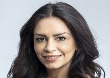 Έφη Μιχελάκη: «Η νέα γενιά πρέπει να μπει μπροστά για την Ελλάδα του αύριο» – Συνέντευξη τύπου εφ’ όλης της ύλης της υποψήφιας βουλευτή ΣΥΡΙΖΑ Ν. Κοζάνης στον “Π”