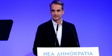 Εκλογές 2023: Ο Μητσοτάκης ξεδιπλώνει ατζέντα αύξησης μισθών και μείωσης φόρων - Σήμερα το πρόγραμμα της ΝΔ