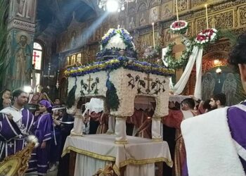 Δείτε φωτογραφίες από τους επιτάφιους στην Πτολεμαΐδα