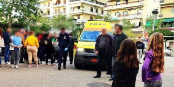 Καλαμάτα: Πυροσβέστες έσωσαν βρέφος που έχασε τις αισθήσεις του