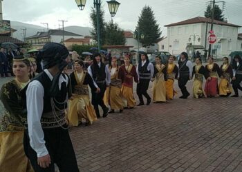 Το έθιμο “Κοτσαγκέλ” αναβίωσε σήμερα 2η μέρα του Πάσχα στην Άρδασσα (φώτο-βίντεο)