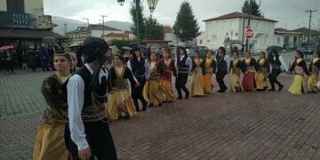 Το έθιμο “Κοτσαγκέλ” αναβίωσε σήμερα 2η μέρα του Πάσχα στην Άρδασσα (φώτο-βίντεο)