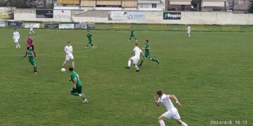 Τί λένε οι πολίτες και οι Κσταστηματάρχες της Πτολεμαΐδας, για τις Πασχαλινές λαμπάδες που “πρωταγωνιστούν” και αυτό το Πάσχα ! (ρεπορτάζ της Κούλας Πουλασιχίδου)