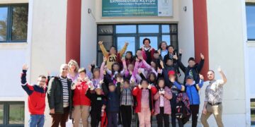 Εκπαιδευτική επίσκεψη του Δημοτικού Σχολείου Άνω Καλλινίκης και του Γυμνασίου Κλεινών στο Κέντρο ΑΠΕ Φιλώτα