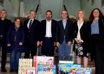 Πασχαλινές επισκέψεις του Αντιπεριφερειάρχη και του Δημάρχου Φλώρινας