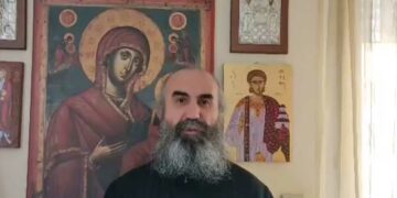 ΠΡΟΣΟΧΗ: Απατεώνες λένε ότι τους έστειλαν οι ιερείς της Αγίας Σκέπης να μαζέψουν χρήματα για τον επιτάφιο – Δήλωση π. Θεόφιλου Φραγκουλίδη-VIDEO