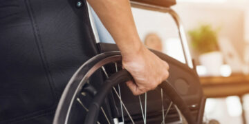 Σε εφαρμογή ο “Προσωπικός Βοηθός” για τα άτομα με αναπηρία στην Αθήνα