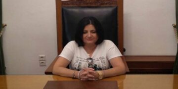 Συγχαρητήριο του Σωκράτη Αθανασιάδη προς την σύζυγό του για την ανάληψη των καθηκόντων της ως Δ/ντρια στο 3ο ΓΕΛ Πτολεμαΐδας «Αντώνιος Κεραμόπουλος»