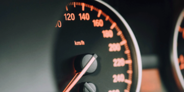 Τέλη κυκλοφορίας με τον μήνα: Σε εξέλιξη η επιστροφή των πινακίδων