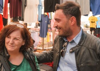 Στη λαϊκή αγορά και τα εμπορικά  καταστήματα της Κοζάνης ο Σωκράτης Βατάλης