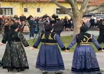 Ο χορός της Ρόκας αναβίωσε σήμερα, τρίτη ημέρα του Πάσχα, στη Γαλατινή Βοΐου (video)