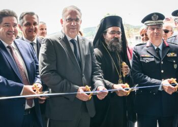 Το νέο Αστυνομικό Μέγαρο Καστοριάς εγκαινίασε ο Υπουργός Προστασίας του Πολίτη Τάκης Θεοδωρικάκος