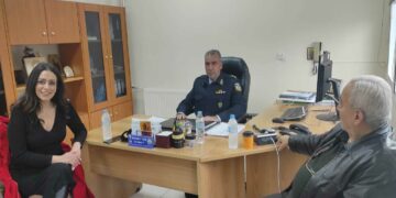 Έφη Μιχελάκη-Υποψήφια βουλευτής ΣΥΡΙΖΑ ΠΣ: Επισκέψεις σε «Σπάρτακο»-Σωματείο Συνταξιούχων ΔΕΗ και Αστυνομικό Τμήμα Πτολεμαΐδας