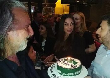 Στο κατάστημα του Παναγιώτη Κάλφα βρέθηκε ο Νίκος Ανδρουλάκης  (φώτο-βίντεο)